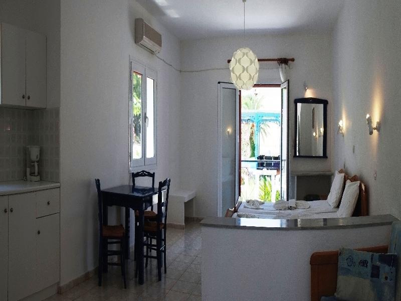 Zeus Hotel Ireo  Ngoại thất bức ảnh