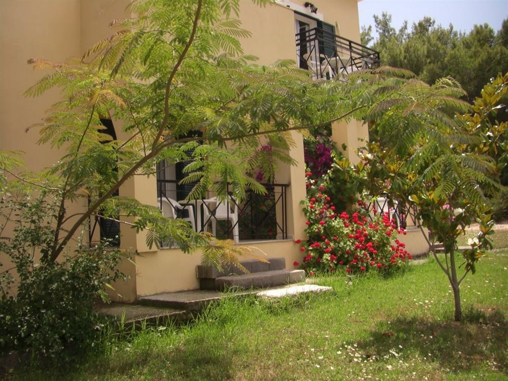 Zeus Hotel Ireo  Ngoại thất bức ảnh